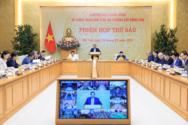 Thủ tướng Chính phủ Phạm Minh Chính, Trưởng Ban Chỉ đạo Trung ương về chính sách nhà ở và thị trường bất động sản, chủ trì Phiên họp thứ 6 của Ban Chỉ đạo - Ảnh: VGP/Nhật Bắc