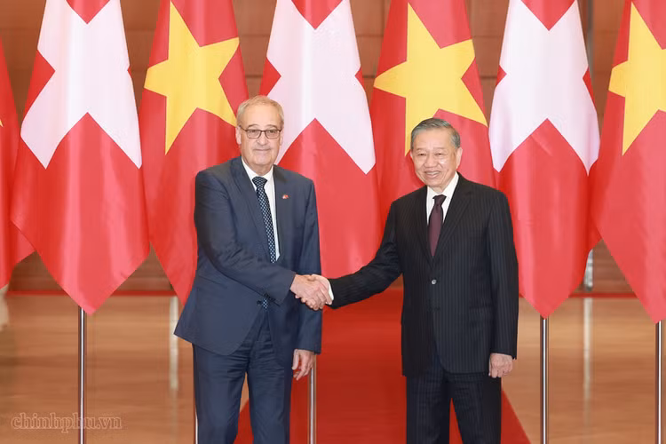 Tổng Bí thư, Chủ tịch nước Tô Lâm và Tổng thống Thụy Sĩ Guy Parmelin - Ảnh: chinhphu.vn/Nhật Bắc