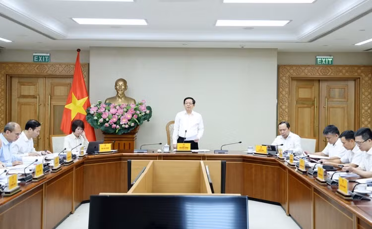 Phó Thủ tướng Hồ Quốc Dũng chủ trì cuộc họp - Ảnh: VGP/Gia Huy