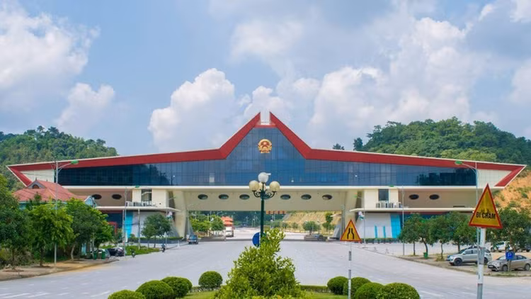 Phát triển Khu kinh tế cửa khẩu Đồng Đăng - Lạng Sơn thành trung tâm dịch vụ cửa khẩu và hậu cần logistics quốc tế