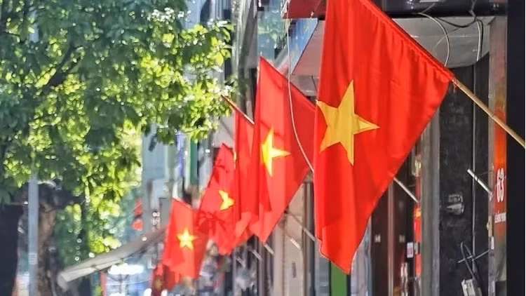Khẩn trương thực hiện sắp xếp thôn, tổ dân phố và bố trí, sử dụng, chế độ, chính sách đối với người hoạt động không chuyên trách ở cấp xã, ở thôn, tổ dân phố