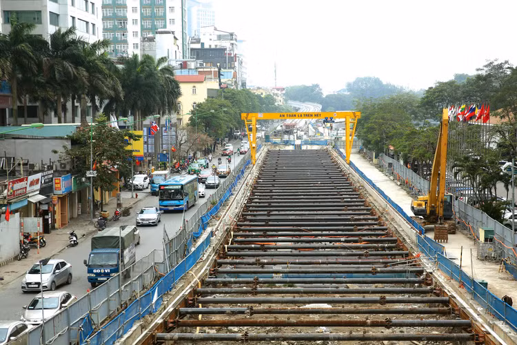 Việc giao chi tiết kế hoạch vốn ngân sách nhà nước sớm nhằm đẩy nhanh tiến độ giải ngân vốn đầu tư công năm 2022, thúc đẩy phục hồi tăng trưởng kinh tế. Ảnh: Nhã Chi