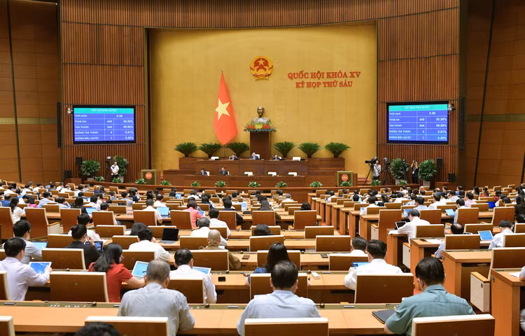 Toàn cảnh phiên họp. Ảnh: quochoij.vn