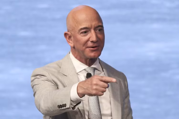 Tài sản ông chủ Amazon sắp cán mốc 200 tỷ USD