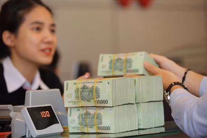 Lần đầu tiên sau 2 năm, lãi suất liên ngân hàng tăng vọt sau kỳ nghỉ Tết Nguyên đán