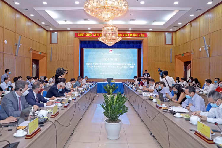 Chương trình phục hồi kinh tế: Hỗ trợ có trọng tâm, trọng điểm, tác động ngay đến doanh nghiệp, người dân
