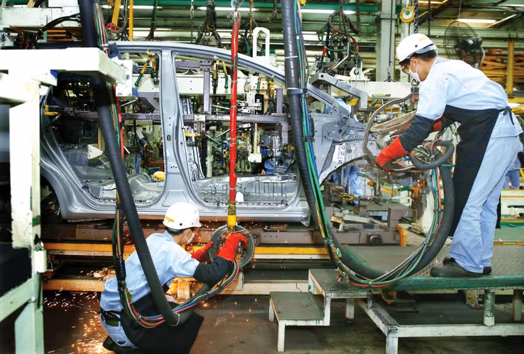 Doanh nghiệp cần đẩy mạnh tái cơ cấu hoạt động, nâng cấp năng lực quản trị, từ đó nâng cao khả năng thích ứng trong bối cảnh mới. Ảnh: Lê Tiên