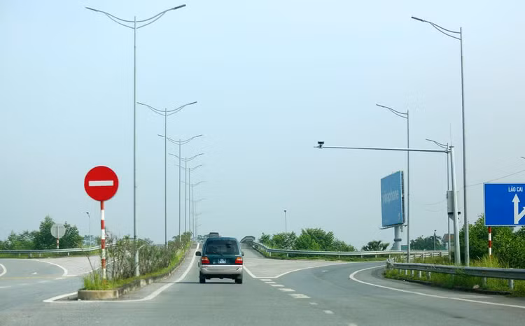 Dự án Đường nối Quốc lộ 32 với đường cao tốc Nội Bài - Lào Cai (IC15) có tổng mức đầu tư 420 tỷ đồng. Ảnh: Tiên Giang