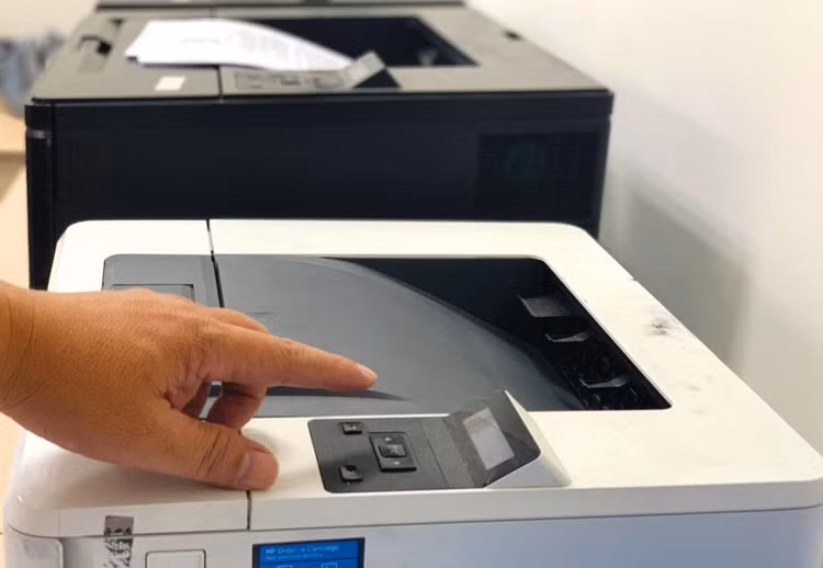 UBND tỉnh Ninh Thuận khẳng định, HSMT Gói thầu số 02 Mua sắm tập trung máy in, máy photocopy không hạn chế nhà thầu tham gia, do có nhiều hãng có thể đáp ứng. Ảnh minh họa: Tiên Giang