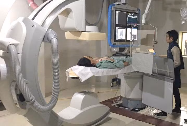 Kết quả lựa chọn nhà thầu gói thầu mua sắm thiết bị y tế tại Bệnh viện Đa khoa tỉnh Gia Lai được phê duyệt khi hồ sơ phê duyệt dự toán chưa có báo cáo kết quả thẩm định giá. Ảnh minh họa: Hoài Tâm