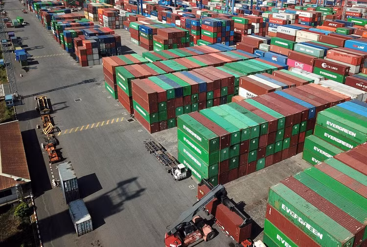 Doanh nghiệp xuất khẩu của Việt Nam không ít lần gặp phải rủi ro, thiệt hại tài sản khi giao dịch thương mại quốc tế. Ảnh minh họa: Nhã Chi