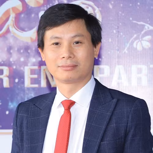 08-ong-nguyen-hong-chuyen-tong-giam-doc-cong-ty-cp-so-huu-tri-tue-davilaw.jpg