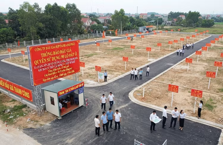 Đấu giá quyền sử dụng 90 lô đất ở tại xã Quảng Yên (Thanh Hóa). Ảnh minh họa: Ai