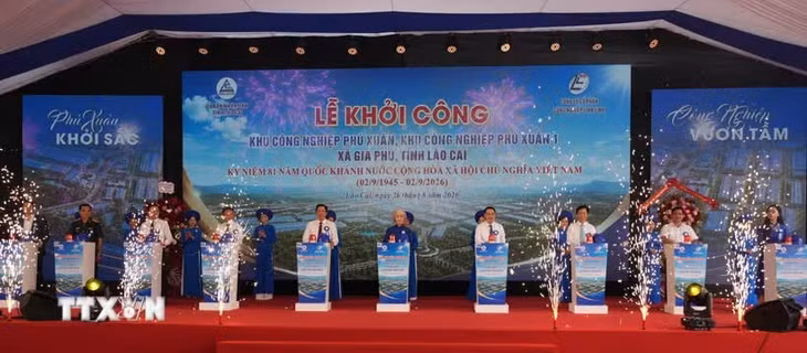 lao-cai-khoi-cong-hai-khu-cong-nghiep-phu-xuan-va-phu-xuan-1-8983100-1.jpg