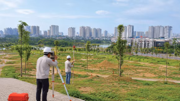 Nhiều gói thầu đo đạc, lập hồ sơ địa chính, xây dựng cơ sở dữ liệu đất đai chỉ có 1 nhà thầu tham dự. Ảnh: Tiên Giang